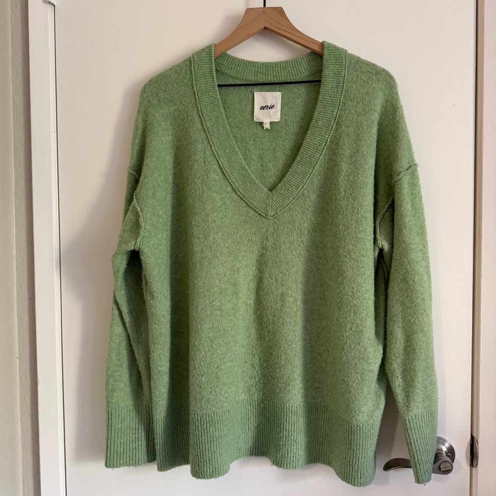 Aerie V-neck Oversized Textured Sweater Boho Coastal Indie Softgrunge Minimalist